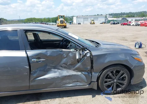 2018 Nissan Altima 2.5 Sr из США, поврежденный, VIN 1N4AL3AP1JC244397